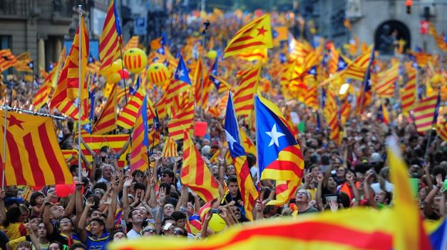Resultado de imagen de cataluña es españa manifestacion